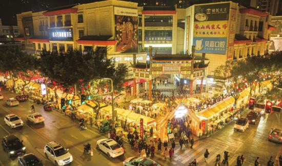 从石窟夜游到舌尖江湖 大足烟火的“十二时辰”